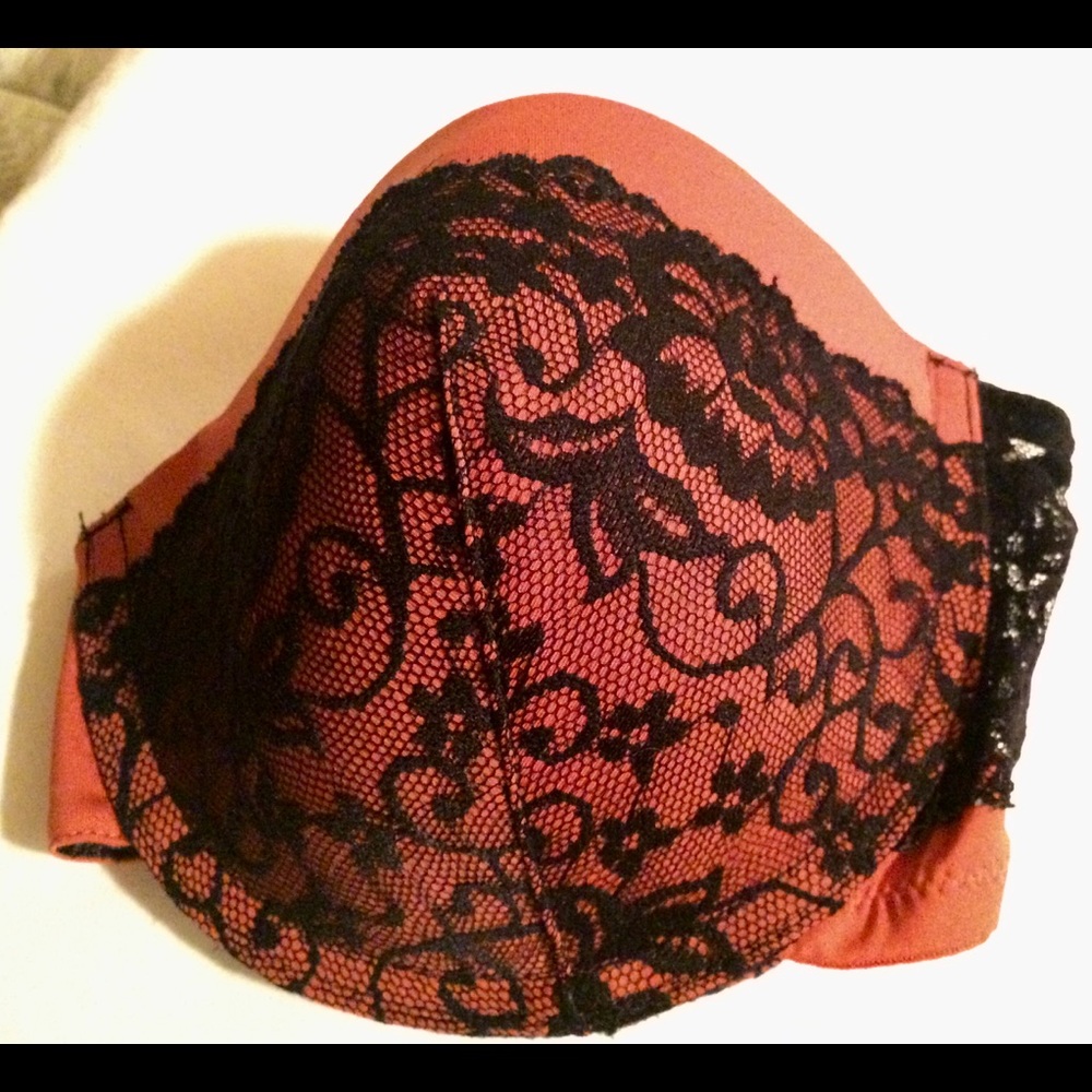 💕🆕💕Copper/Black Multi Bra 38D.
